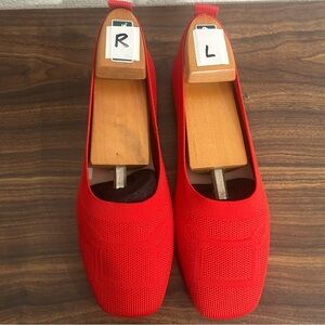 Classic Red Knit Slip-On Flats for Women